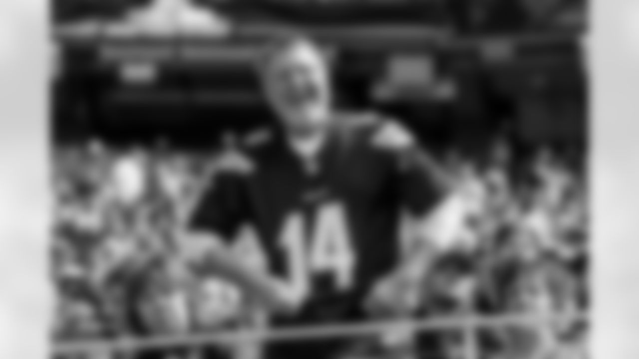 The Los Angeles Chargers play the Minnesota Vikings on Sunday, September 24, 2023 at U.S. Bank Stadium in Minneapolis, MN.
[FINAL SCORE: LAC 28 - MIN 24]