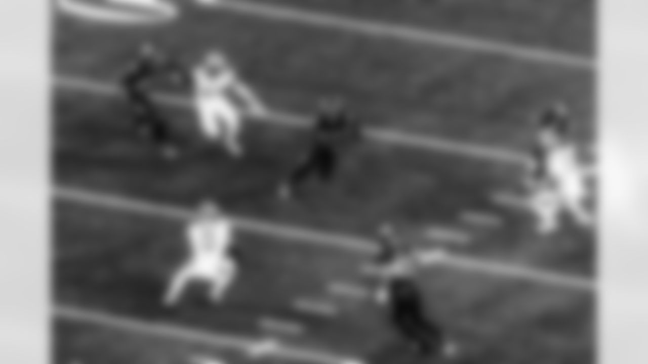 Take a look back at the Chargers Week 8 matchup with the Vikings in monochrome!