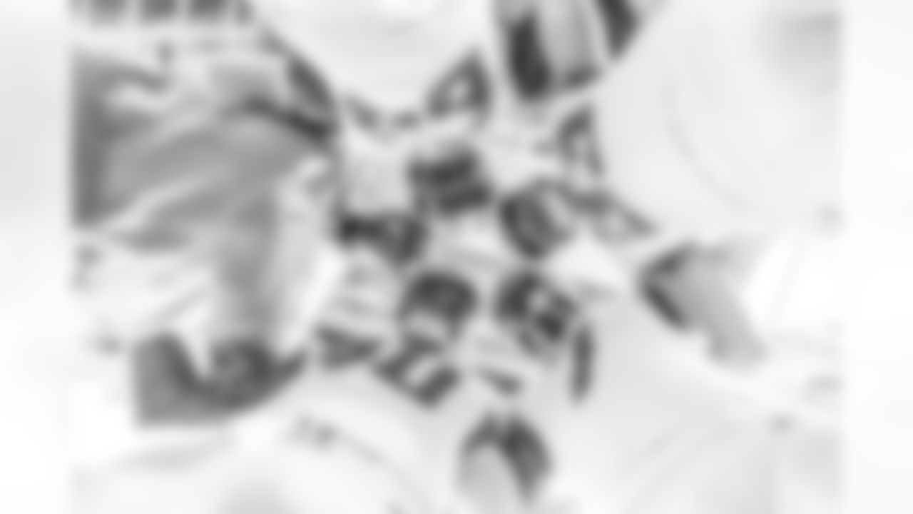 The Los Angeles Chargers play the Las Vegas Raiders on Thursday, December 14, 2023 at Allegiant Stadium in Las Vegas, NV.
[FINAL SCORE: LV 63 - LAC 21]