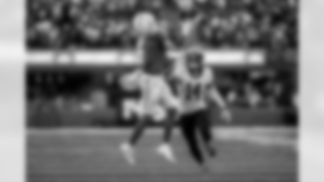 The Los Angeles Chargers play the New Orleans Saints on Sunday, October 27, 2024 at SoFi Stadium in Inglewood, CA.
[FINAL SCORE: LAC 26 - NO 8]