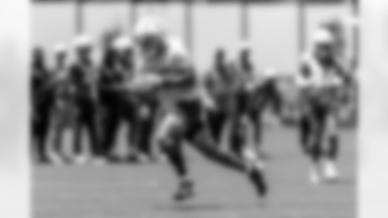 Los Angeles Chargers players participate in Phase 3 of the offseason program on Friday, May 30, 2025 at The Bolt in El Segundo, CA.
