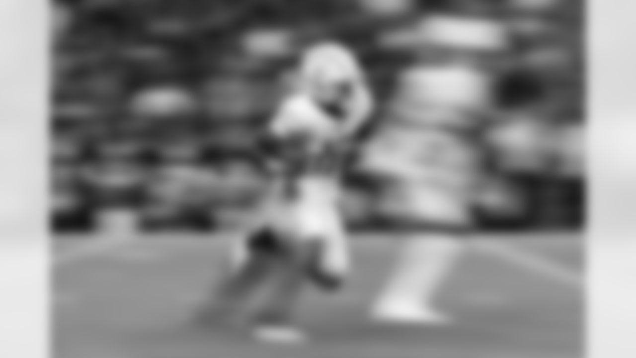 The Los Angeles Chargers play the Las Vegas Raiders on Thursday, December 14, 2023 at Allegiant Stadium in Las Vegas, NV.
[FINAL SCORE: LV 63 - LV 21]