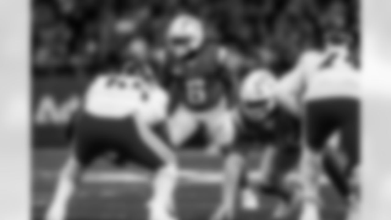 Take a look at the best photos of Chargers 2026 free agent Denzel Perryman