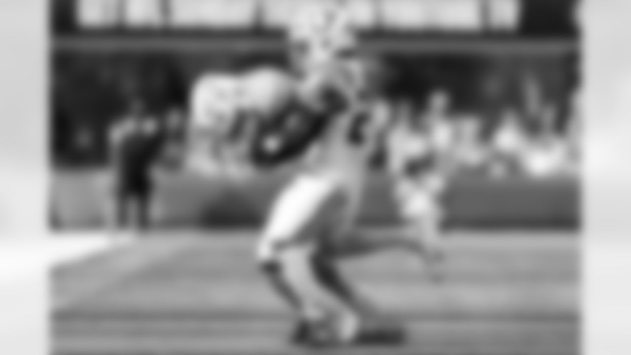 TE Oronde Gadsden (86)