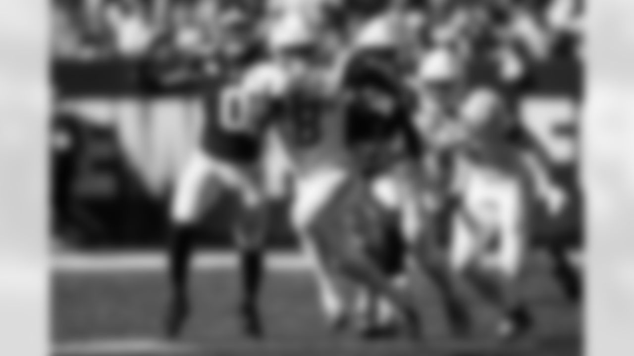 Take a look back at the best photos of the Chargers 2025 draft class in their inaugural NFL campaign.