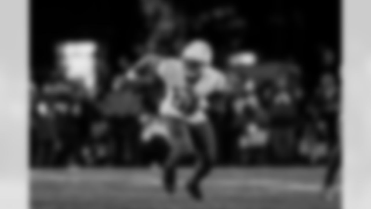 Take a look at the best photos of Chargers 2026 free agent Khalil Mack