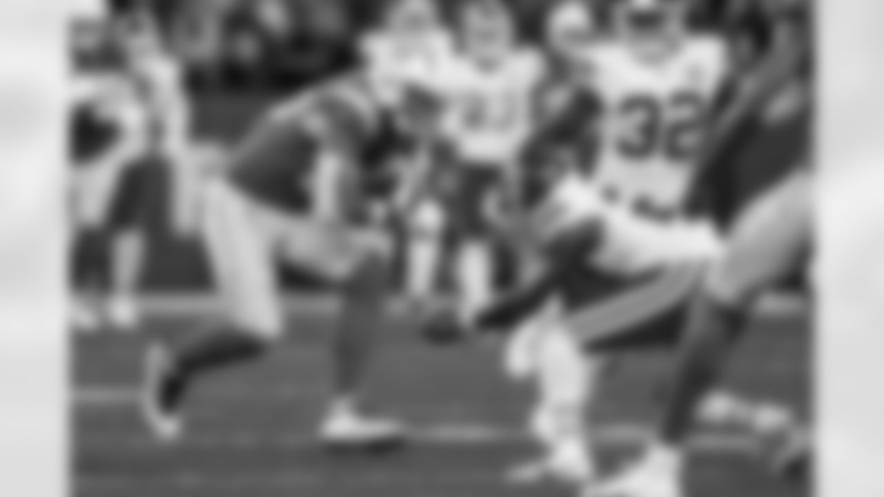 Take a look at the best photos of Chargers 2026 free agent Tyler Conklin