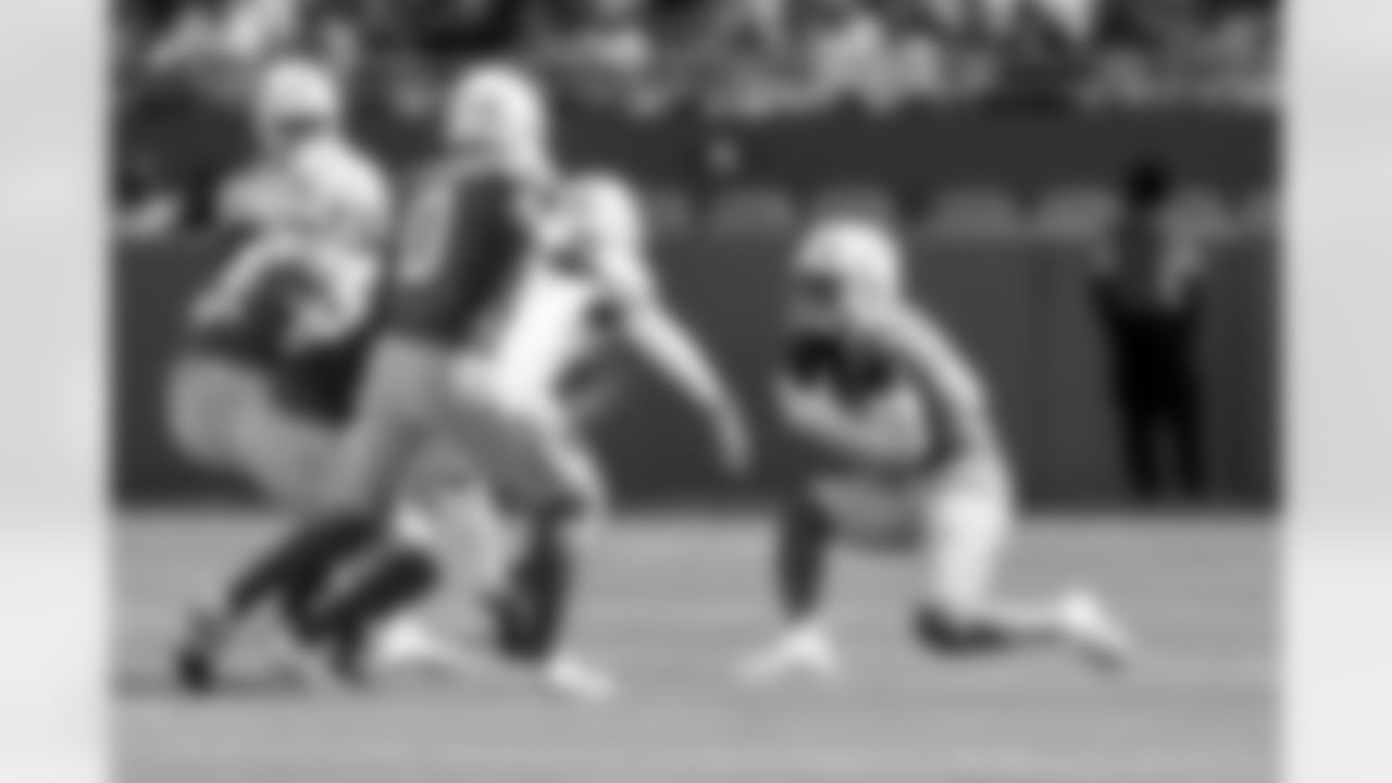 S Tony Jefferson (23)