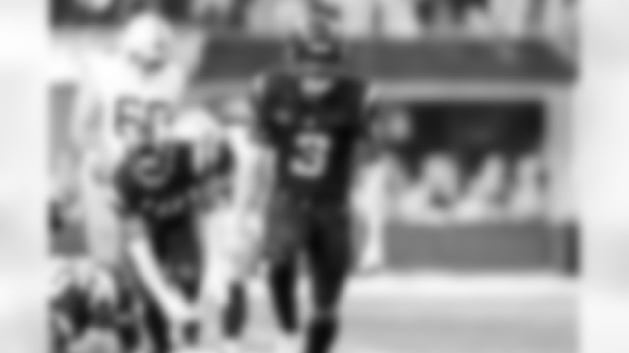 S Derwin James Jr. (3)