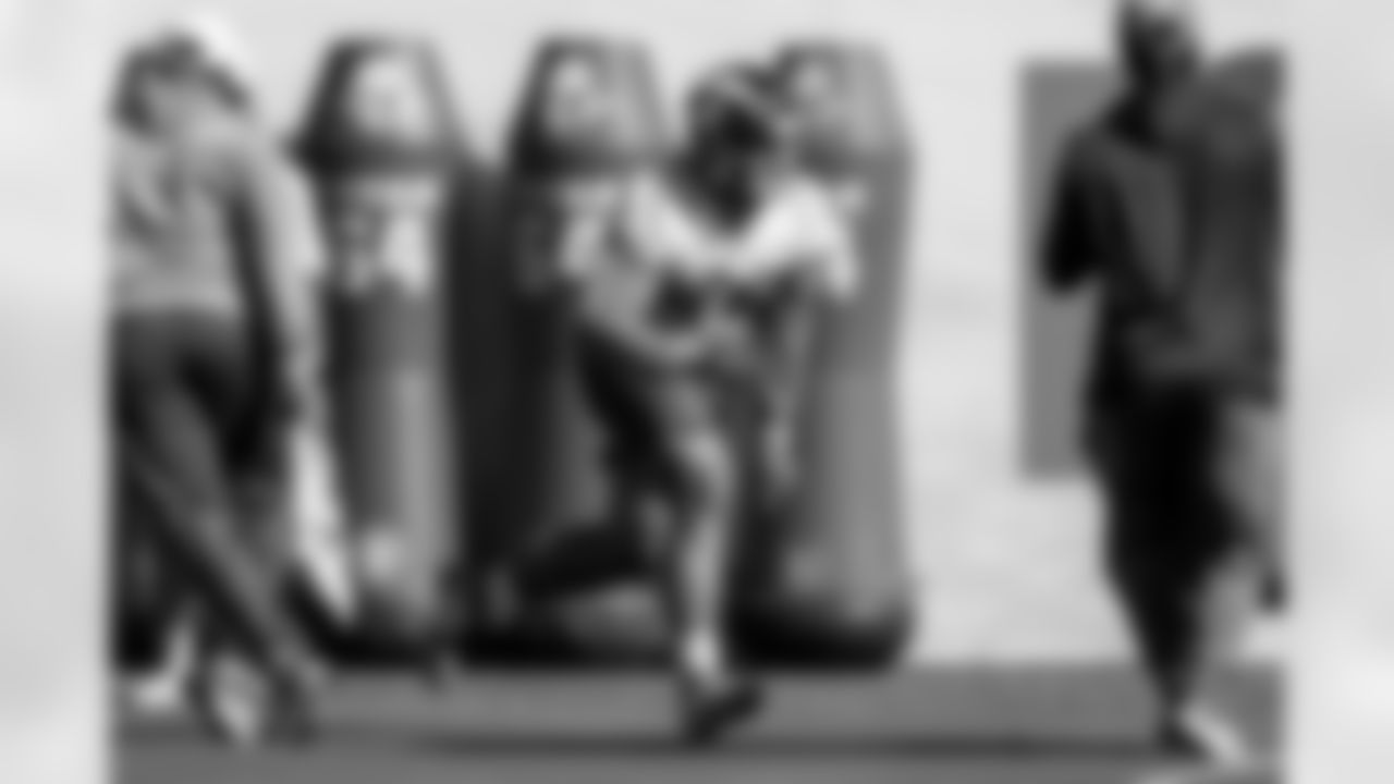 The Los Angeles Chargers practice on Friday, November 28, 2025 at The Bolt in El Segundo, CA.