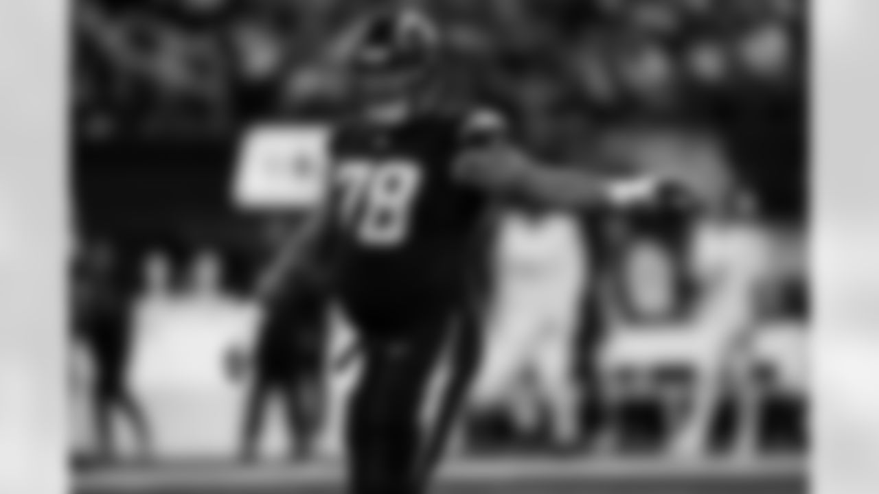 Take a look at the best photos of Chargers 2026 free agent Andre James