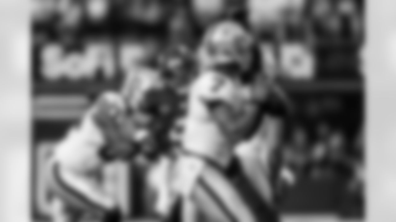 Take a look at the best photos of Chargers 2026 free agent Khalil Mack