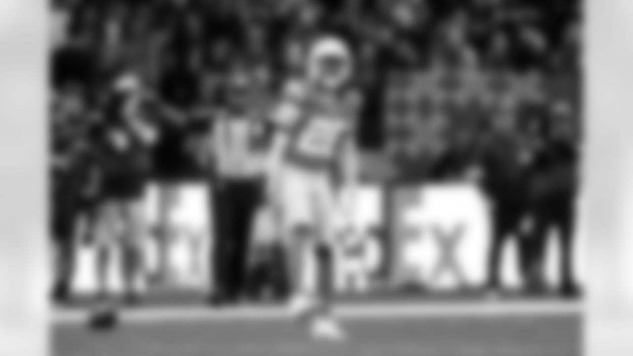 CB Donte Jackson (26)