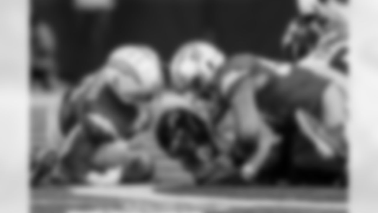 The Los Angeles Chargers play the New York Jets on Monday, November 6, 2023 at MetLife Stadium in East Rutherford, NJ.
[FINAL SCORE: LAC 27 - NYJ 6]