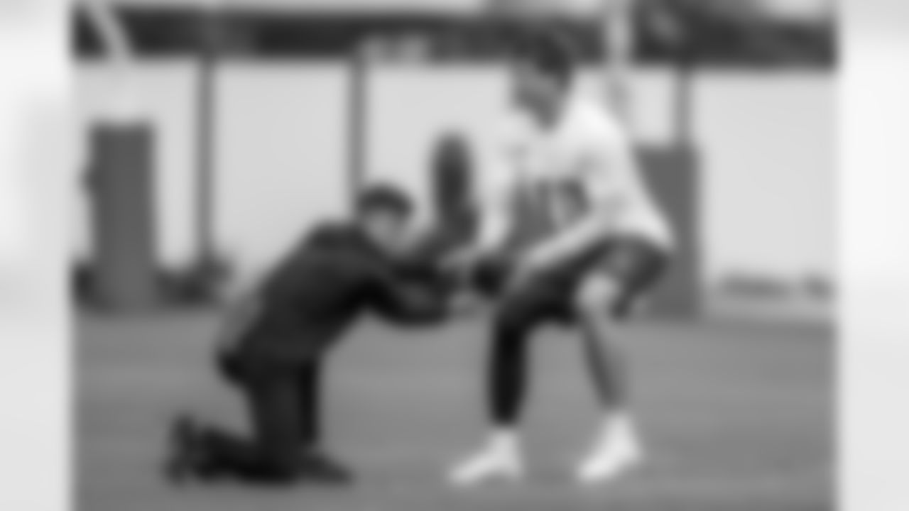 Los Angeles Chargers players participate in Phase 2 of the offseason program on Monday, May 12, 2025 at The Bolt in El Segundo, CA.