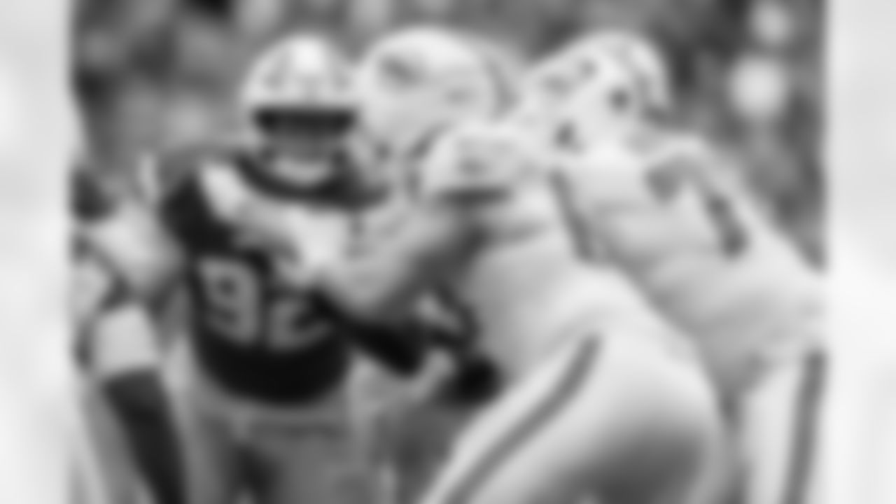 Check out the best shots from the Chargers Week 6 matchup against the Dolphins!