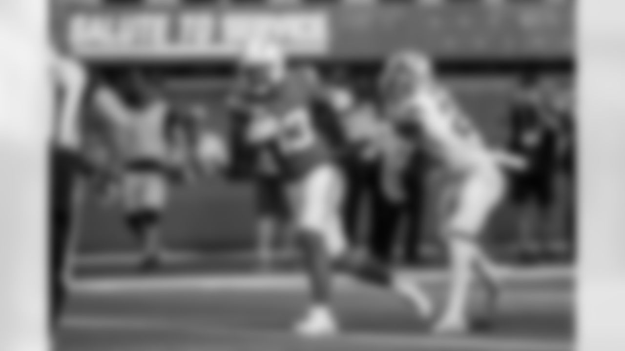 The Los Angeles Chargers play the Detroit Lions on Sunday, November 12, 2023 at SoFi Stadium in Inglewood, CA.
[FINAL SCORE: DET 41 - LAC 38]