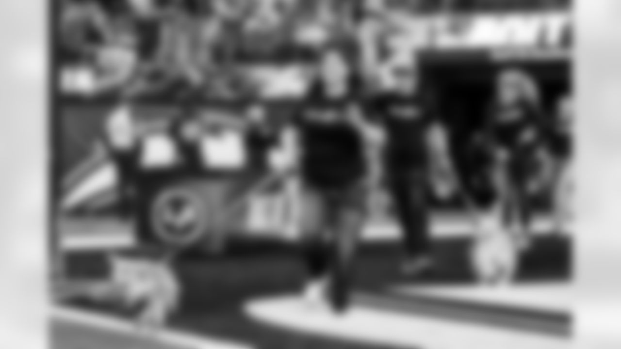 2025 Corgi Cup at Chargers vs. Texans Week 17 Matchup