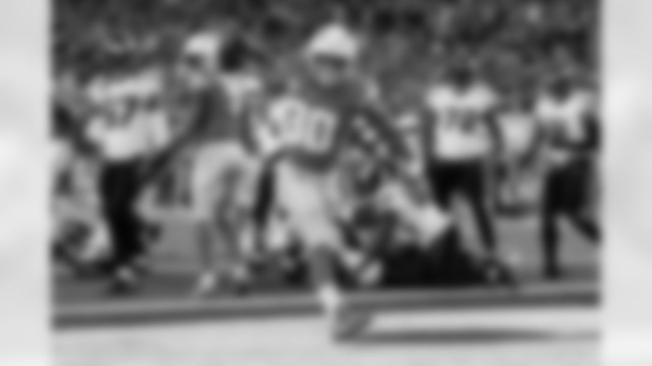 The Los Angeles Chargers play the New York Jets on Monday, November 6, 2023 at MetLife Stadium in East Rutherford, NJ.
[FINAL SCORE: LAC 27 - NYJ 6]