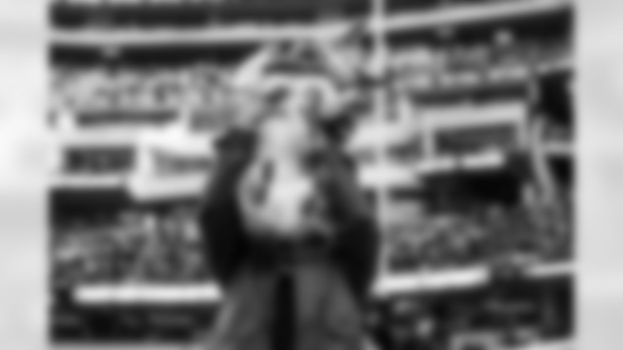 2025 Corgi Cup at Chargers vs. Texans Week 17 Matchup