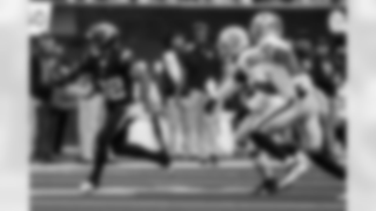 Take a look at the best photos of Chargers 2026 free agent Jaret Patterson