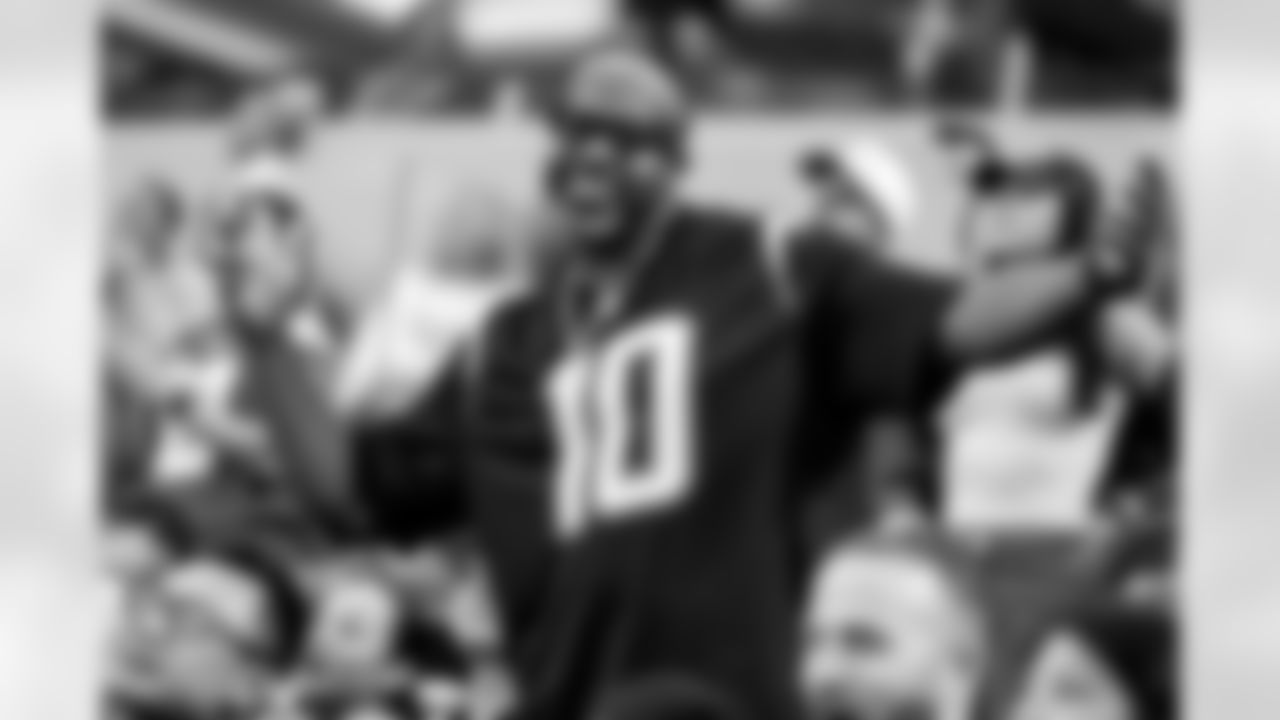 Check out some of the best photos of the Bolt Fam getting together at SoFi Stadium as the Chargers take on the Minnesota Vikings in Week 8!