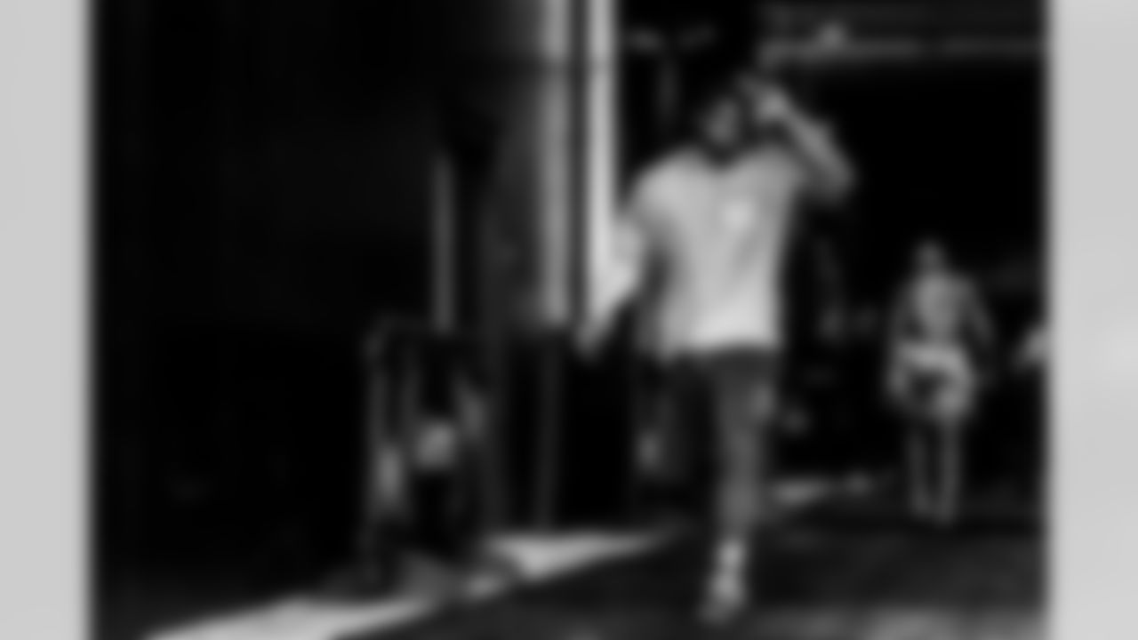 OLB Khalil Mack (52)