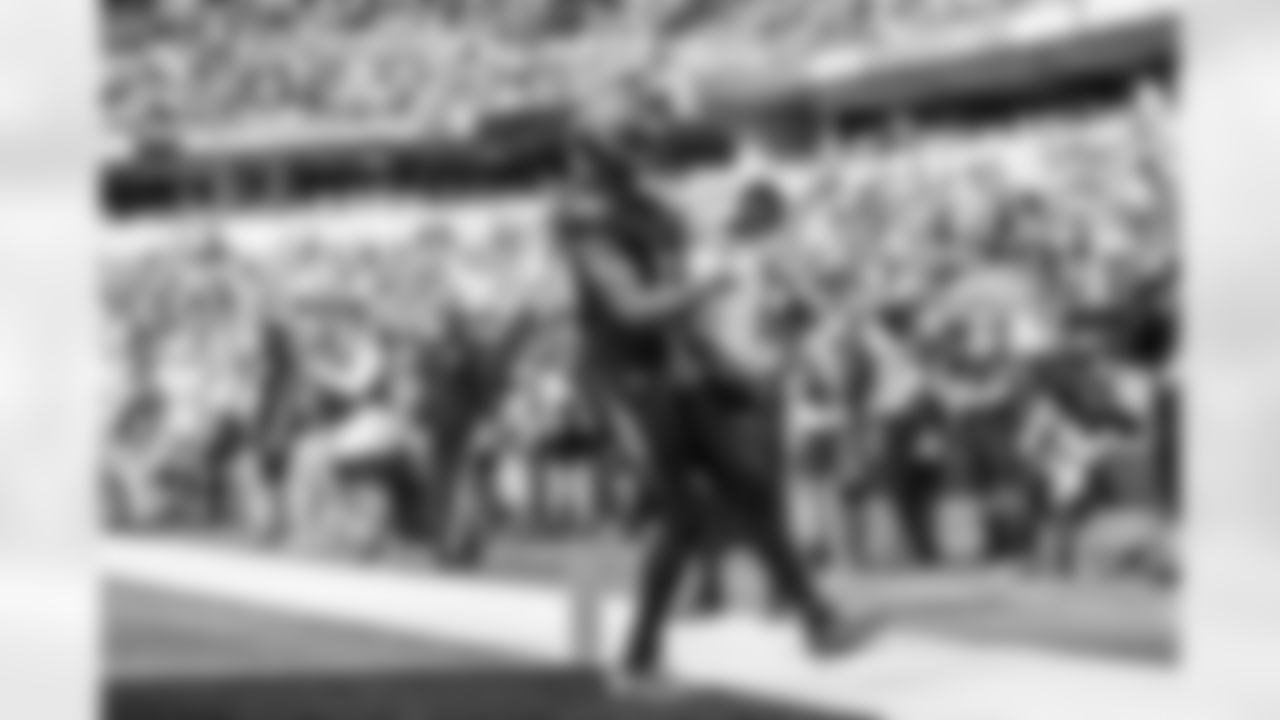 WR Quentin Johnston (1)