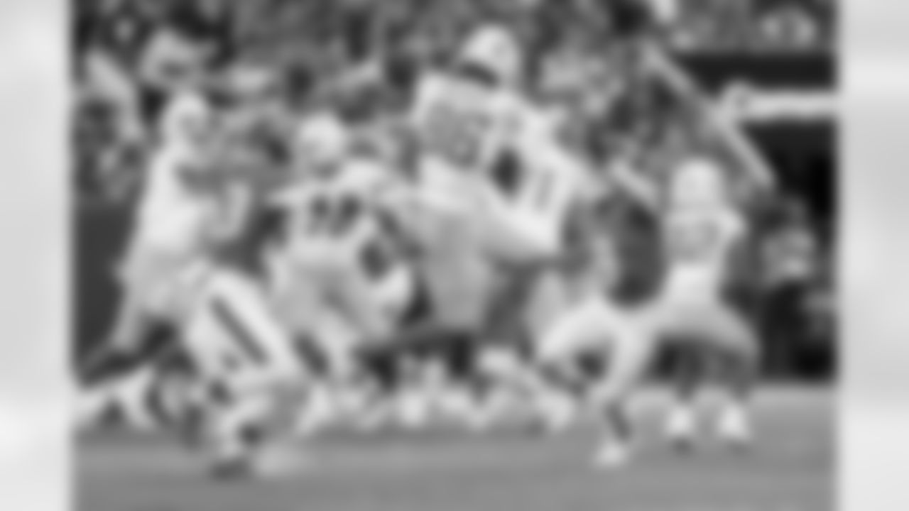 TE Oronde Gadsden (86)