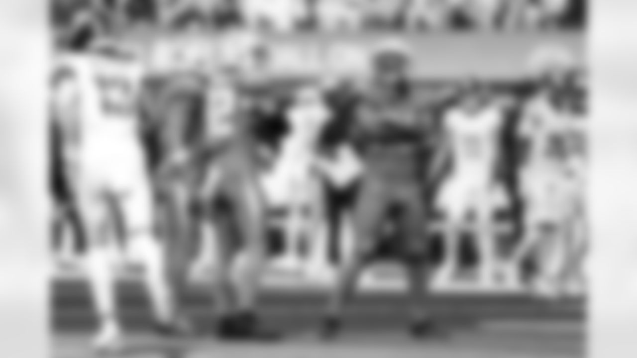S Alohi Gilman (32) and CB Tarheeb Still (29)