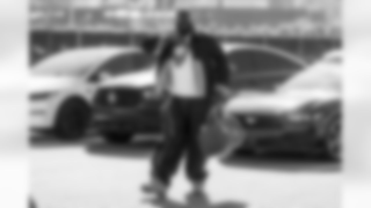 Take a look back at the best photos of the Chargers best arrival fits of the 2025 season.