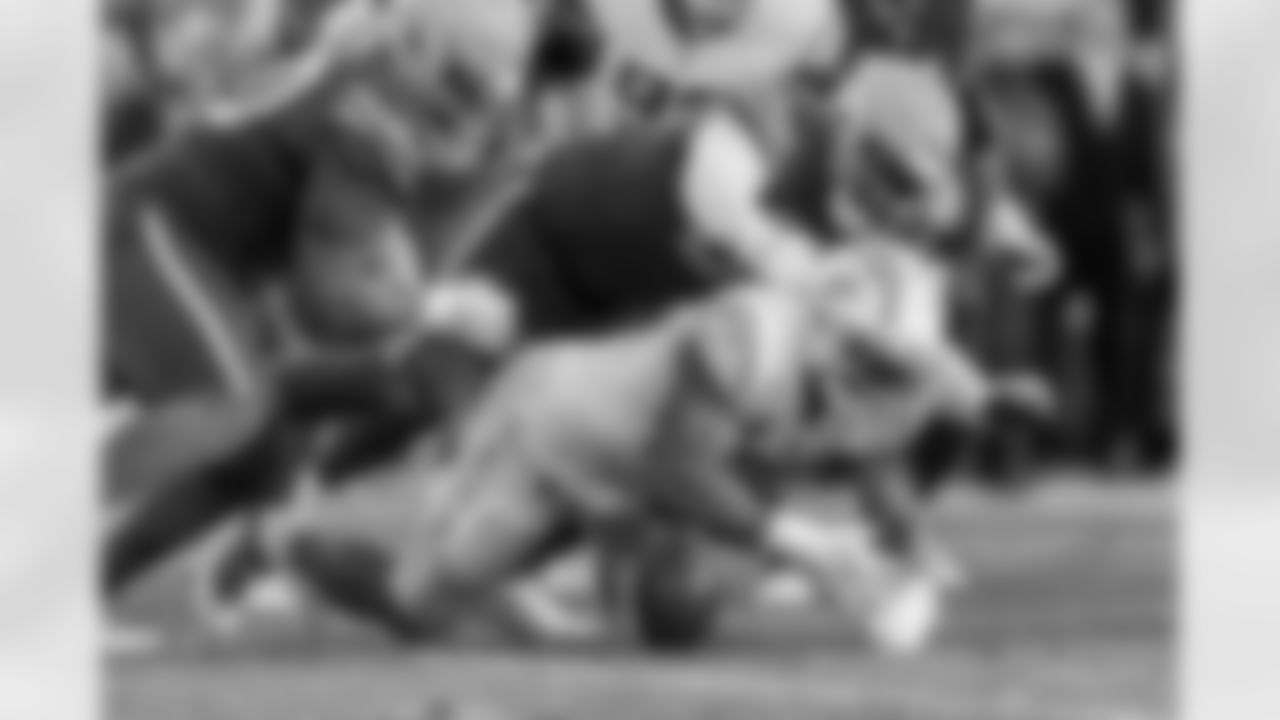 The Los Angeles Chargers play the Green Bay Packers on Sunday, November 19, 2023 at Lambeau Field in Green Bay, WI.
[FINAL SCORE: GB 23 - LAC 20]