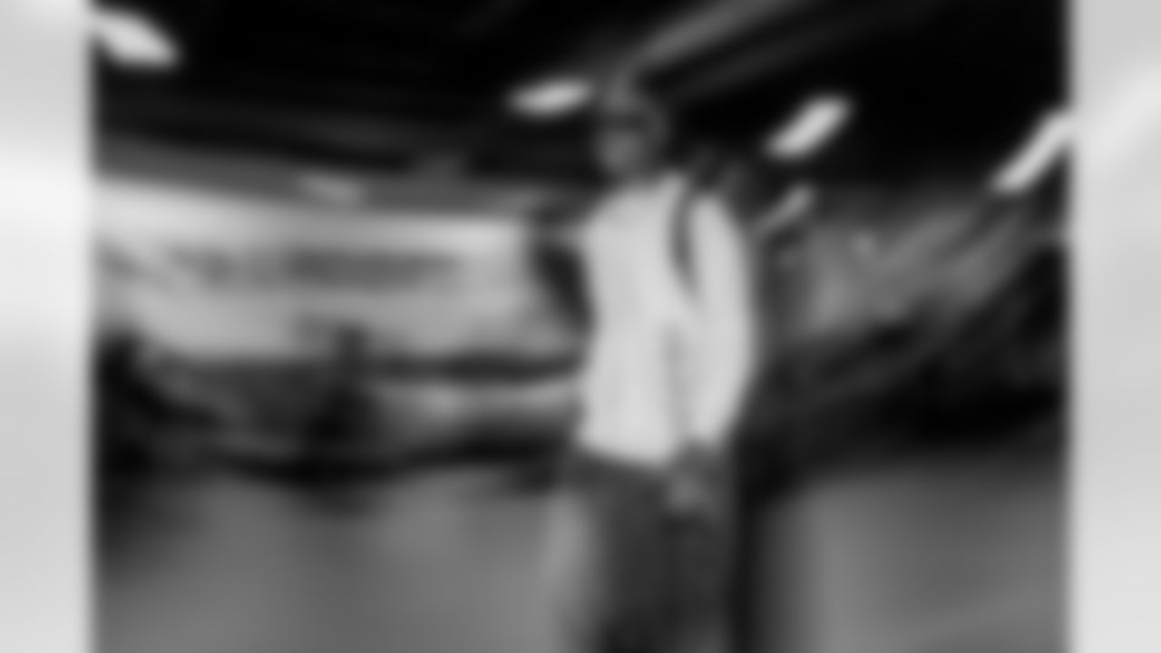 Check out the best shots from the Chargers Week 18 matchup against the Broncos!