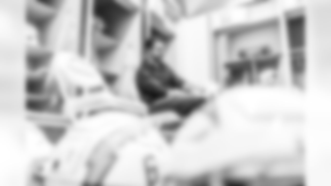 The Los Angeles Chargers play the Chicago Bears on Sunday, October 29, 2023 at SoFi Stadium in Inglewood, CA.
[FINAL SCORE: LAC 30 - CHI 13]