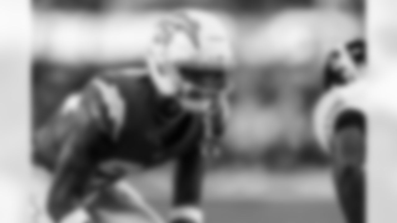 Check out the best shots from the Chargers Week 10 matchup against the Steelers!