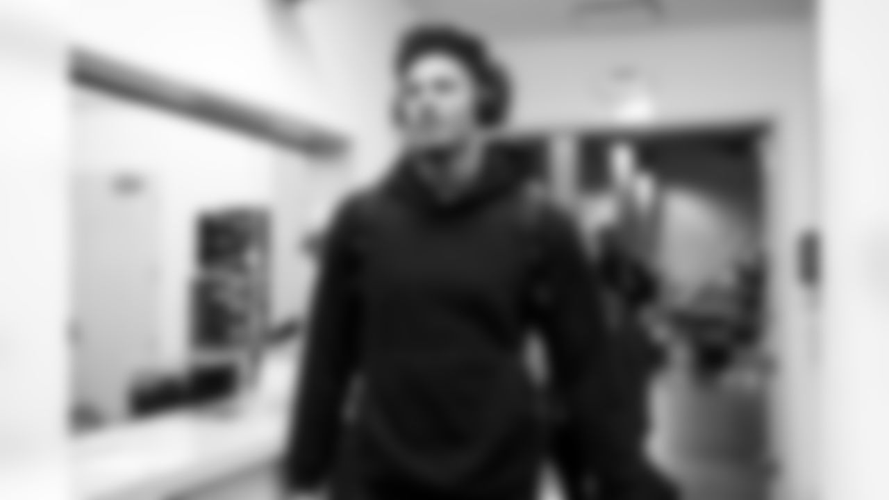 TE Oronde Gadsden (86)