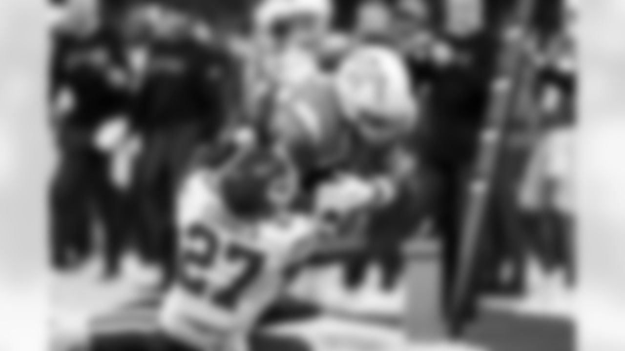 TE Tyler Conklin (83)