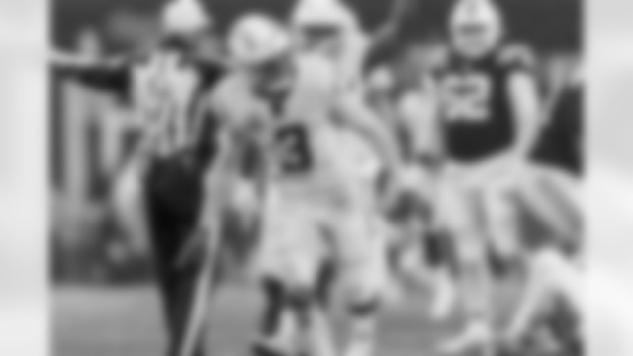 The Los Angeles Chargers play the New England Patriots on Sunday, December 3, 2023 at Gillette Stadium in Foxborough, MA.
[FINAL SCORE: LAC 6 - NE 0]