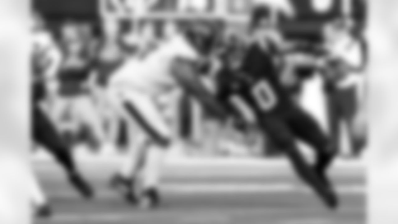 LB Daiyan Henley (0)