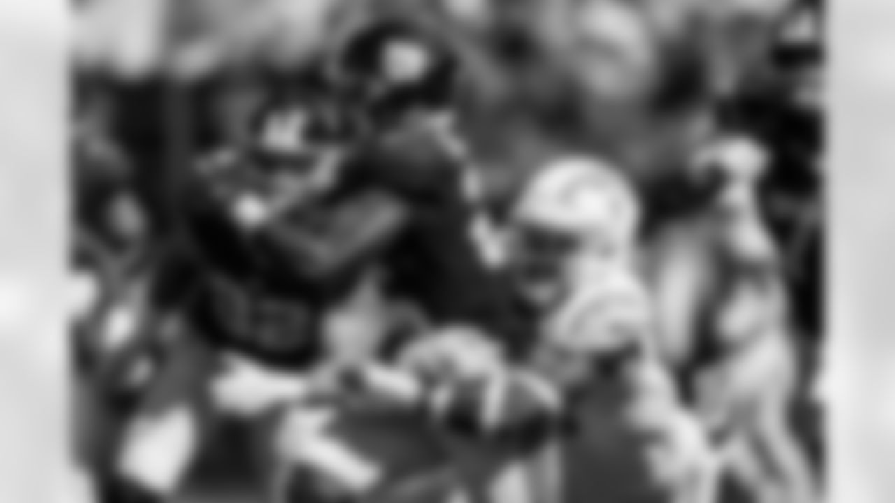 Take a look back at the best photos of Derwin James, Jr.'s 2025 campaign.