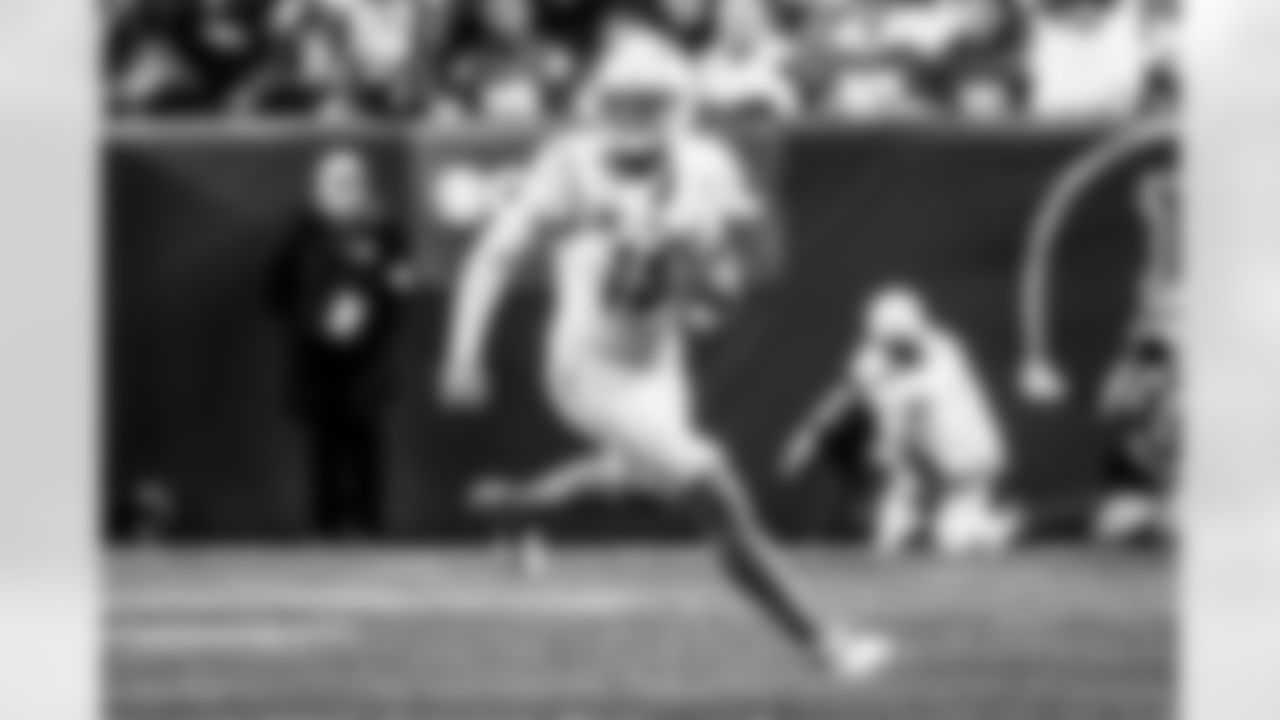 Take a look back at the Chargers Week 18 matchup with the Broncos in monochrome.
