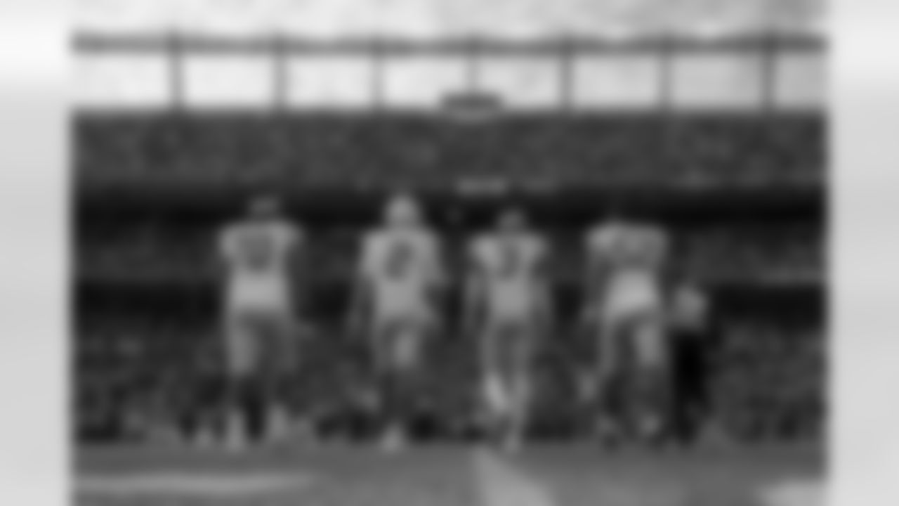 The Los Angeles Chargers play the Denver Broncos on Sunday, December 31, 2023 at Empower Field at Mile High in Denver, CO.
[FINAL SCORE: DEN 16 - LAC 9]