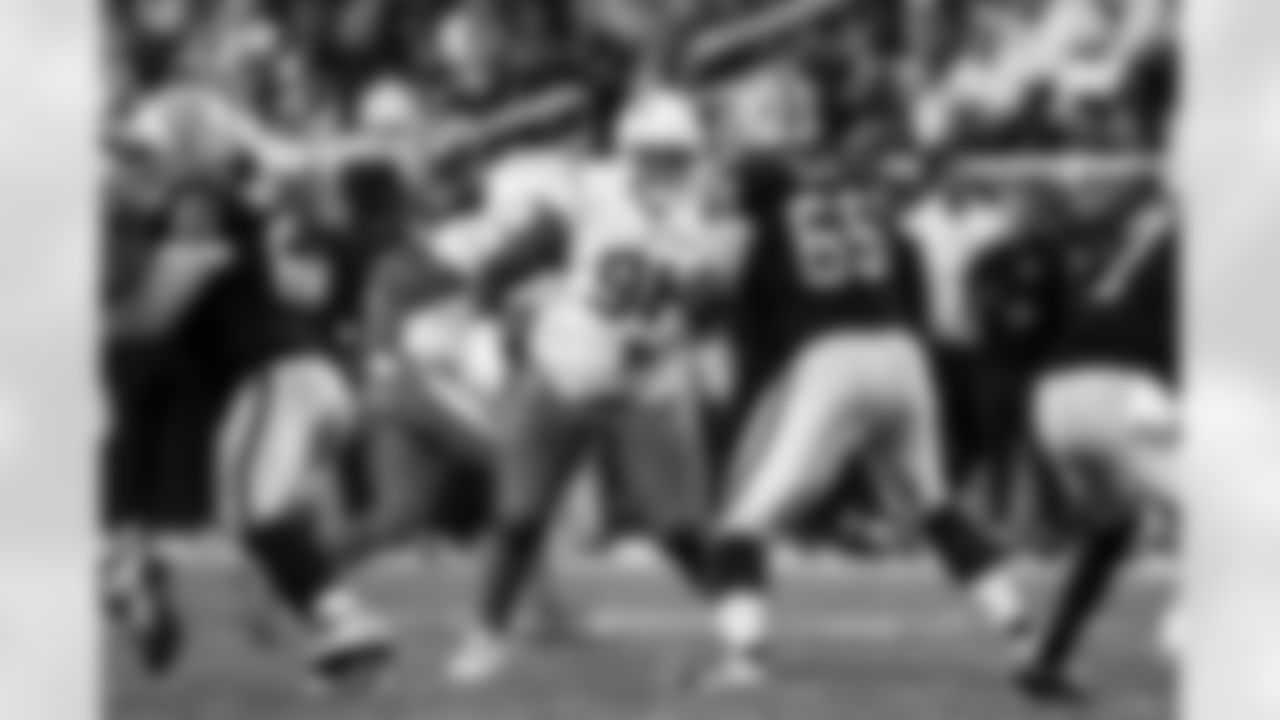 DL Naquan Jones (96)