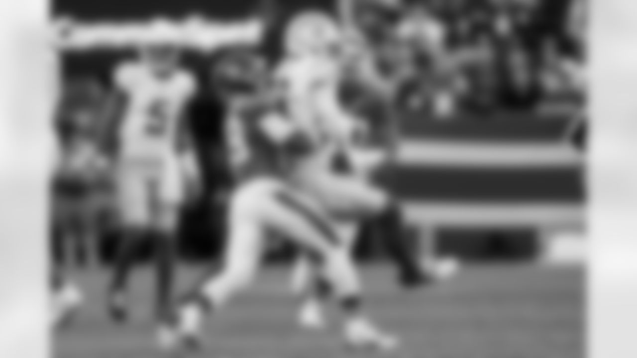 Check out the best shots from the Chargers Week 18 matchup against the Broncos!