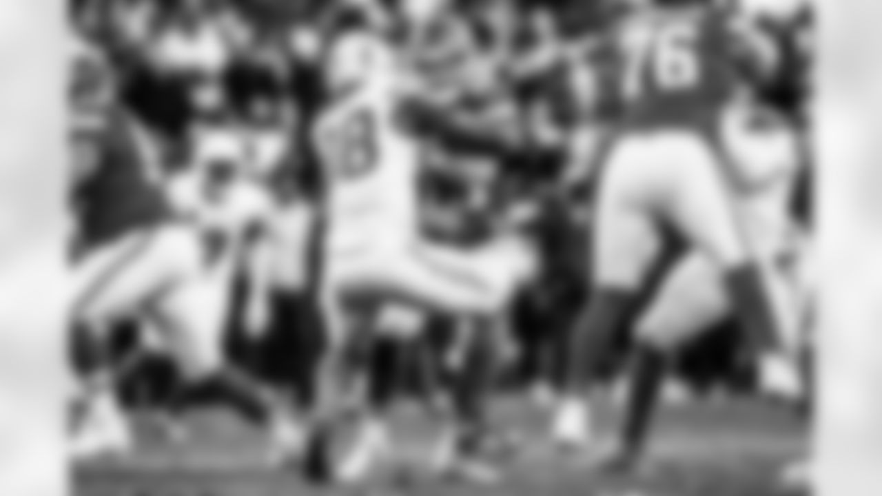 Take a look back at the Chargers Week 15 matchup with the Chiefs in monochrome.