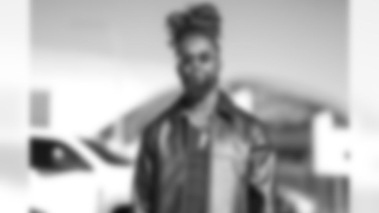 CB Donte Jackson (26)