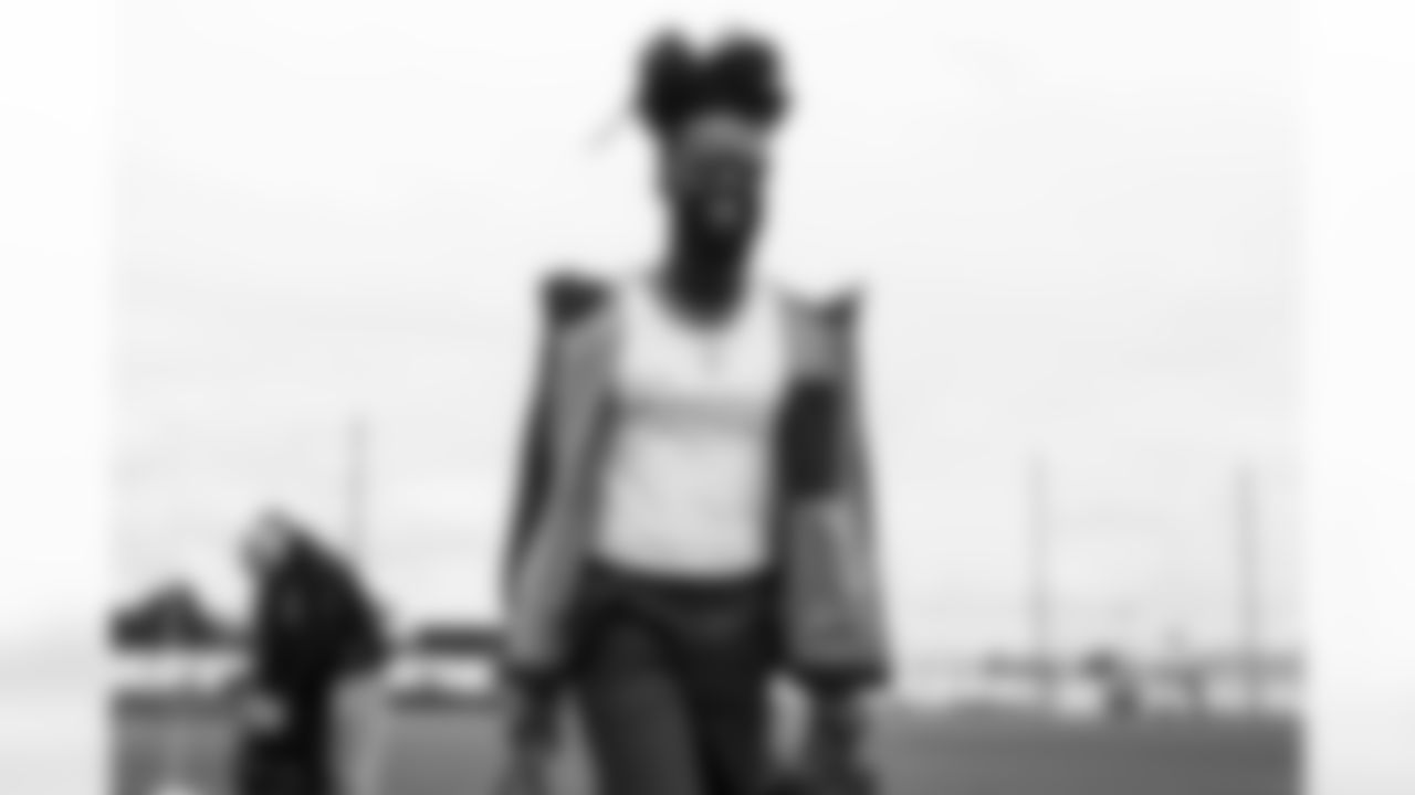 Los Angeles Chargers CB Donte Jackson (26) travels to Denver on Saturday, Jan. 3, 2025 for the Week 18 regular season matchup against the Denver Broncos.