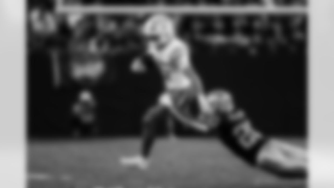 WR Ladd McConkey (15)