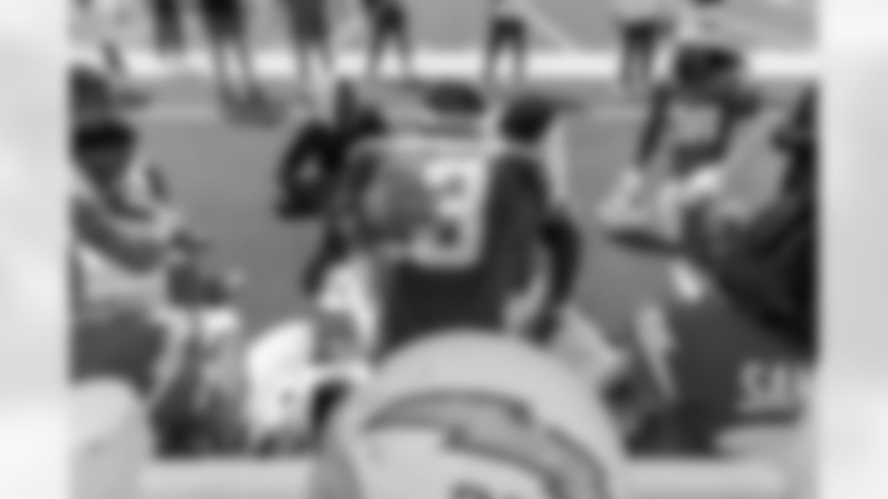 The Los Angeles Chargers play the Tennessee Titans on Sunday, September 17, 2023 at Nissan Stadium in Nashville, TN.
[FINAL SCORE: TEN 27 - LAC 24]