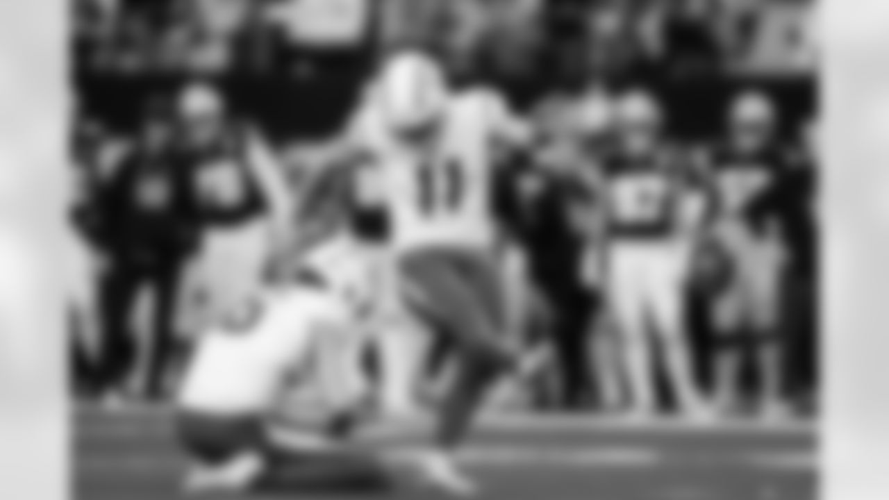 Take a look back at the best photos of Cameron Dicker's 2025 campaign.